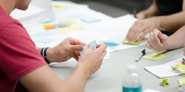 Estimating Your Development Project with Story Points: From Theory to Practice