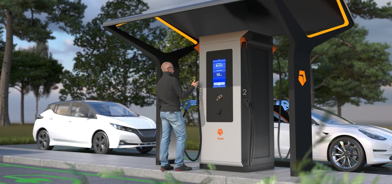 Communicating and charging controllers for EV chargers Communicating and charging controllers for EV chargers