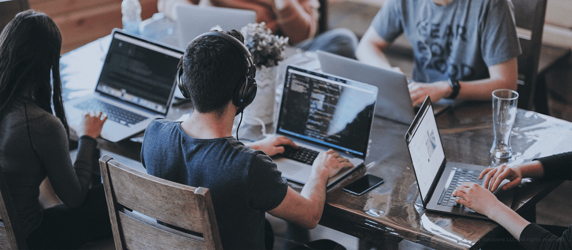 People Working - 7 Tips to Secure Effective Cross-Team Collaboration with IT Vendors - Lemberg Solutions People Working - 7 Tips to Secure Effective Cross-Team Collaboration with IT Vendors - Lemberg Solutions
