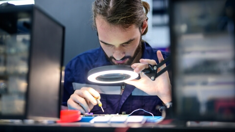 Firmware vs software - Meta image for article